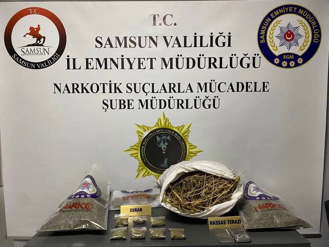 Eski sevgiliden hain plan! Polisler kapısına dayandı: Gerçek güvenlik kamerasından çıktı