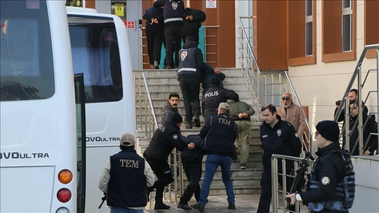 Yalova'da 3 polis şehit olmuştu! İstanbul'da DEAŞ operasyonunda yakalanan 115 şüpheli hakkında karar çıktı