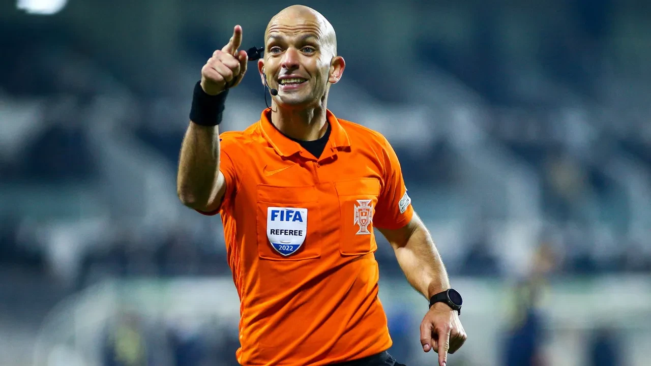 Fenerbahçe Aston Villa maçının hakemi kim? Luis Godinho yönettiği maçlar