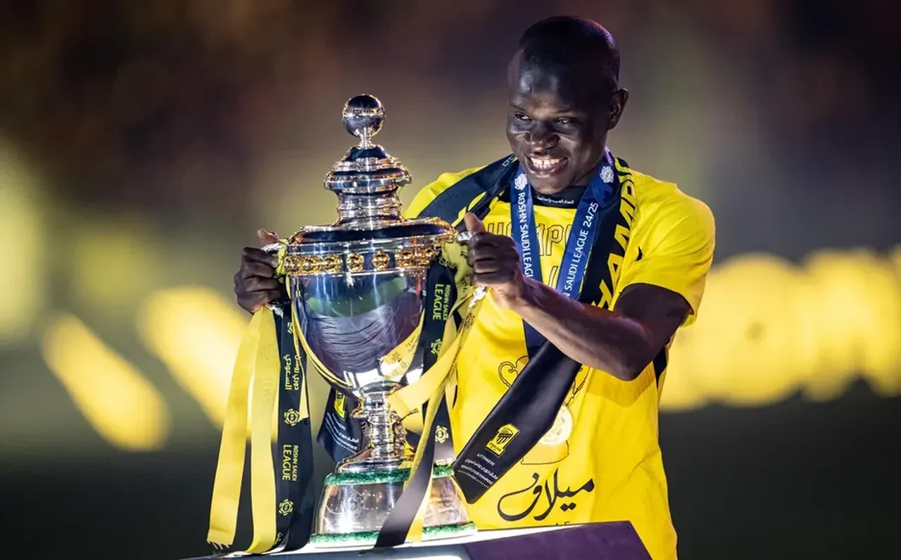 Fenerbahçe'nin N'Golo Kante transferinde mali süreç: Ekstra ödeme çıktı!