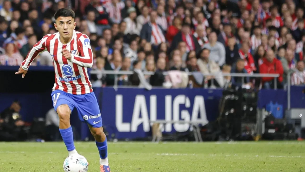 Galatasaray Atletico Madrid'e resmi teklif yaptı: Arjantinli yıldız için pazarlıklar başladı!