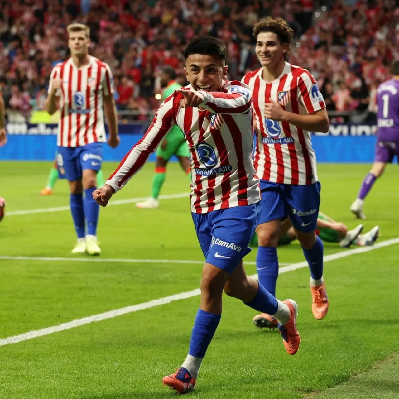 Galatasaray Atletico Madrid'e resmi teklif yaptı: Arjantinli yıldız için pazarlıklar başladı!