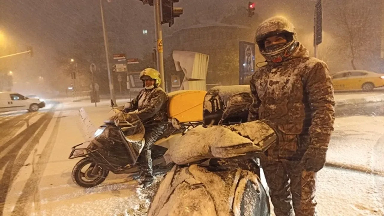 Kuryeler 20 Ocak trafiğe çıkacak mı? İstanbul’da motokurye sipariş yasağı kalktı mı?