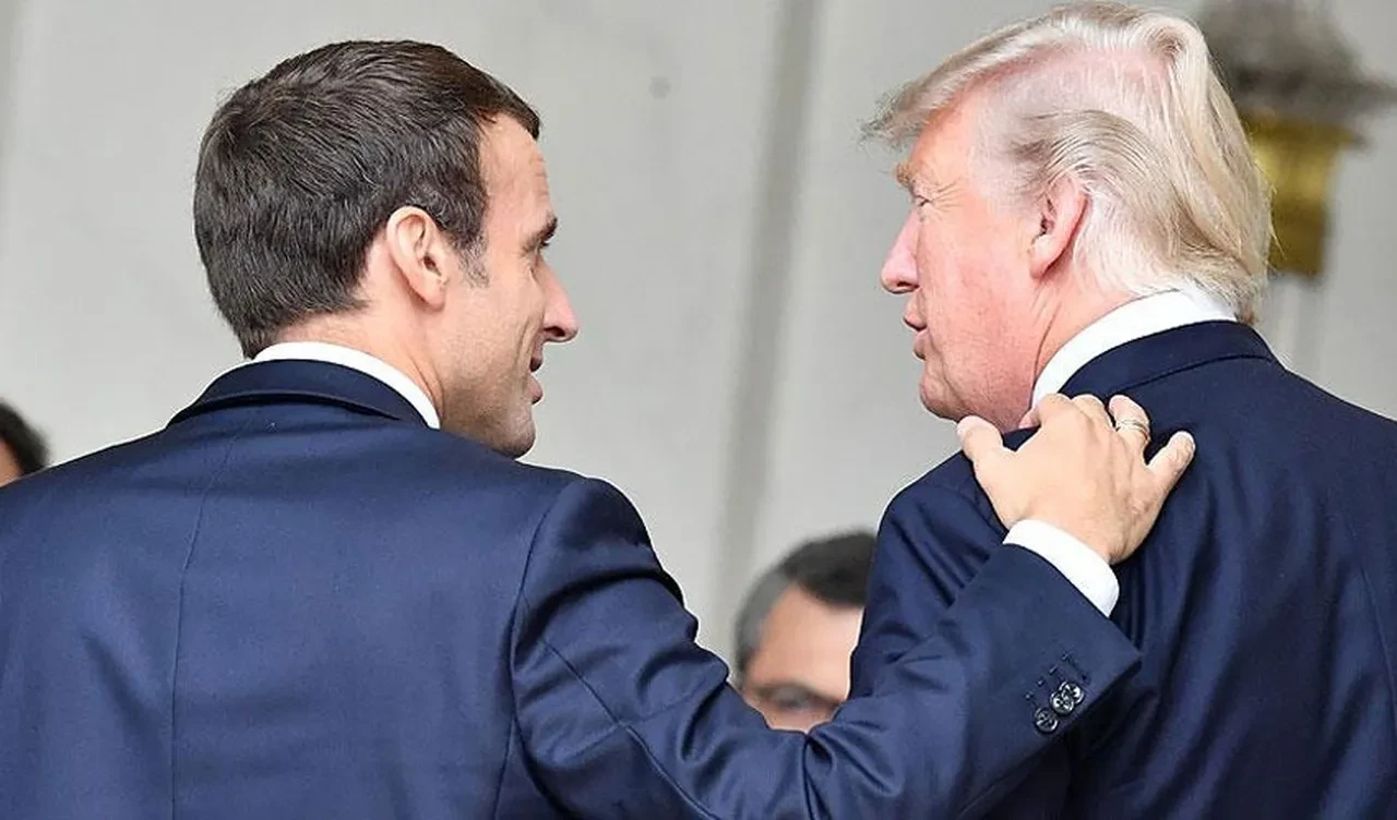 Trump ifşa hattına dönüştü! Liderlerden gelen her mesajı sosyal medyada paylaşıp dalga geçiyor