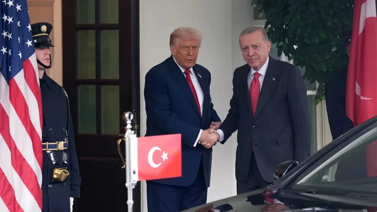 Cumhurbaşkanı Erdoğan, ABD Başkanı Donald Trump ile görüştü