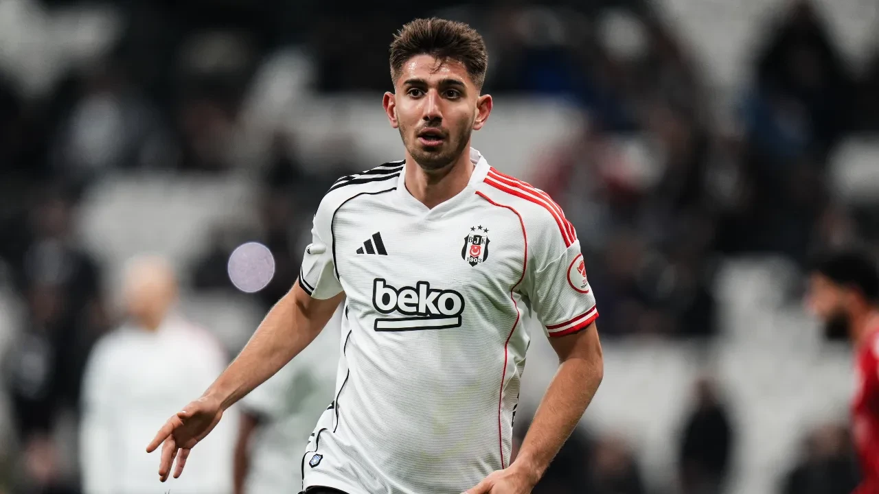 Demir Ege Tıknaz'ın yeni takımı belli oldu! Beşiktaş ayrılığı duyurdu