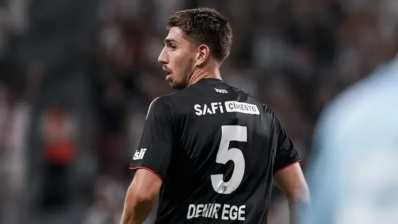 Demir Ege Tıknaz'ın yeni takımı belli oldu! Beşiktaş ayrılığı duyurdu
