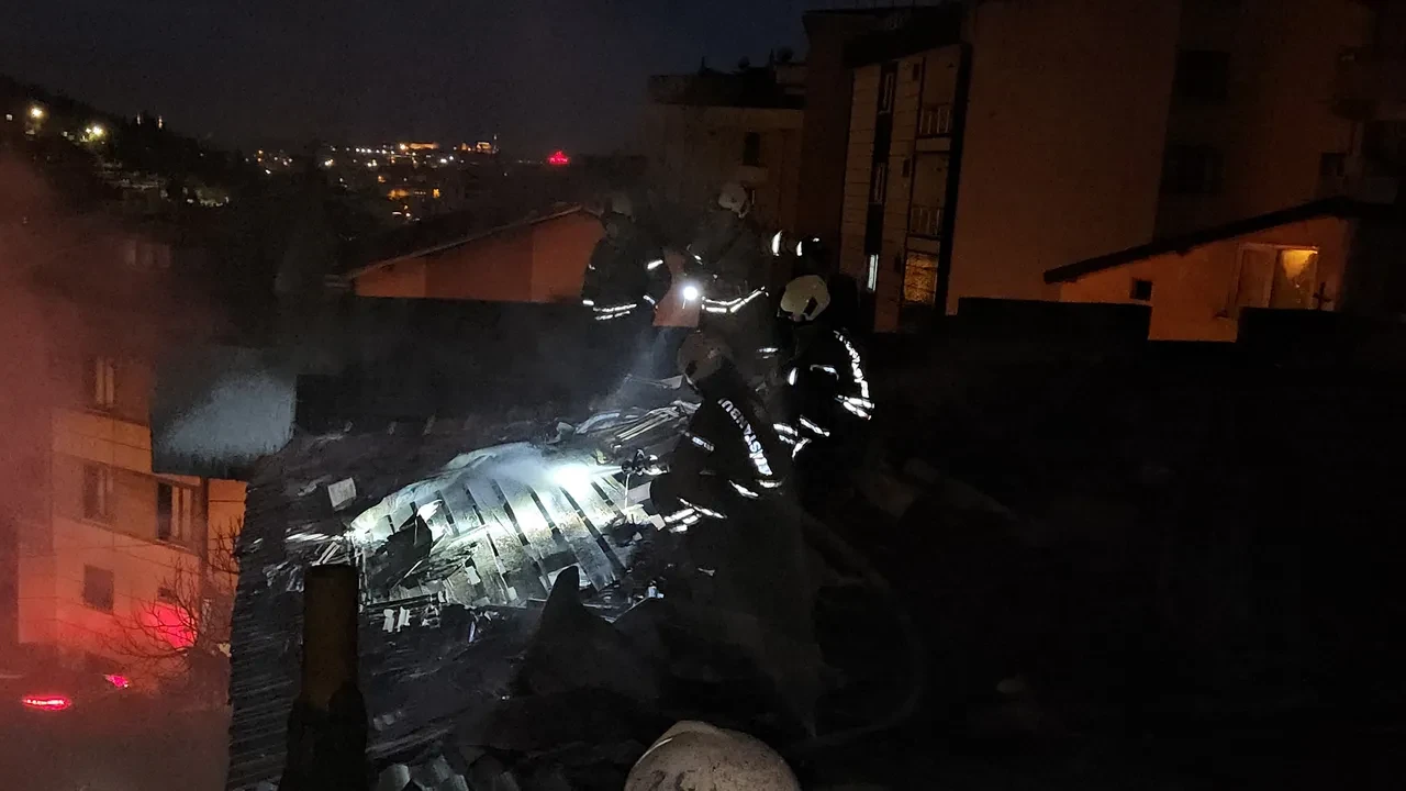 Eyüpsultan'da korkunç yangın! Evden çıkamadı, feci şekilde can verdi