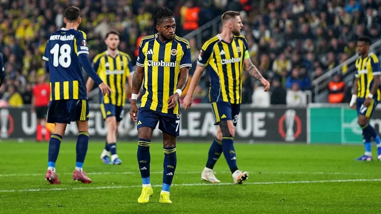 Fenerbahçe UEFA Avrupa Ligi'nde Aston Villa'ya mağlup oldu
