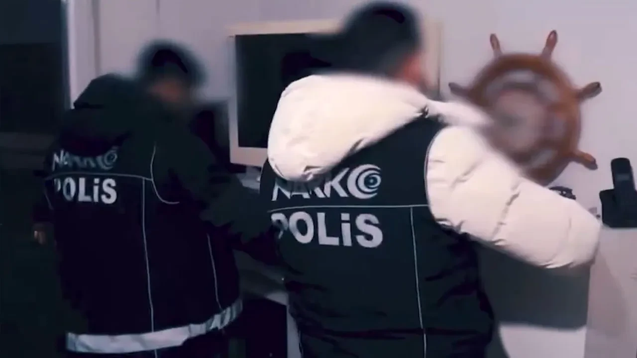 İspanya'da ele geçirilen 10 ton kokain soruşturmasında 10 şüpheli tutuklandı