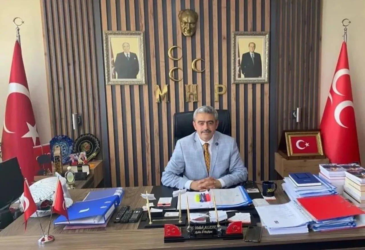 Kıbrıs'ta kumar masasında görülen MHP Aydın İl Başkanı Haluk Alıcık görevden alındı
