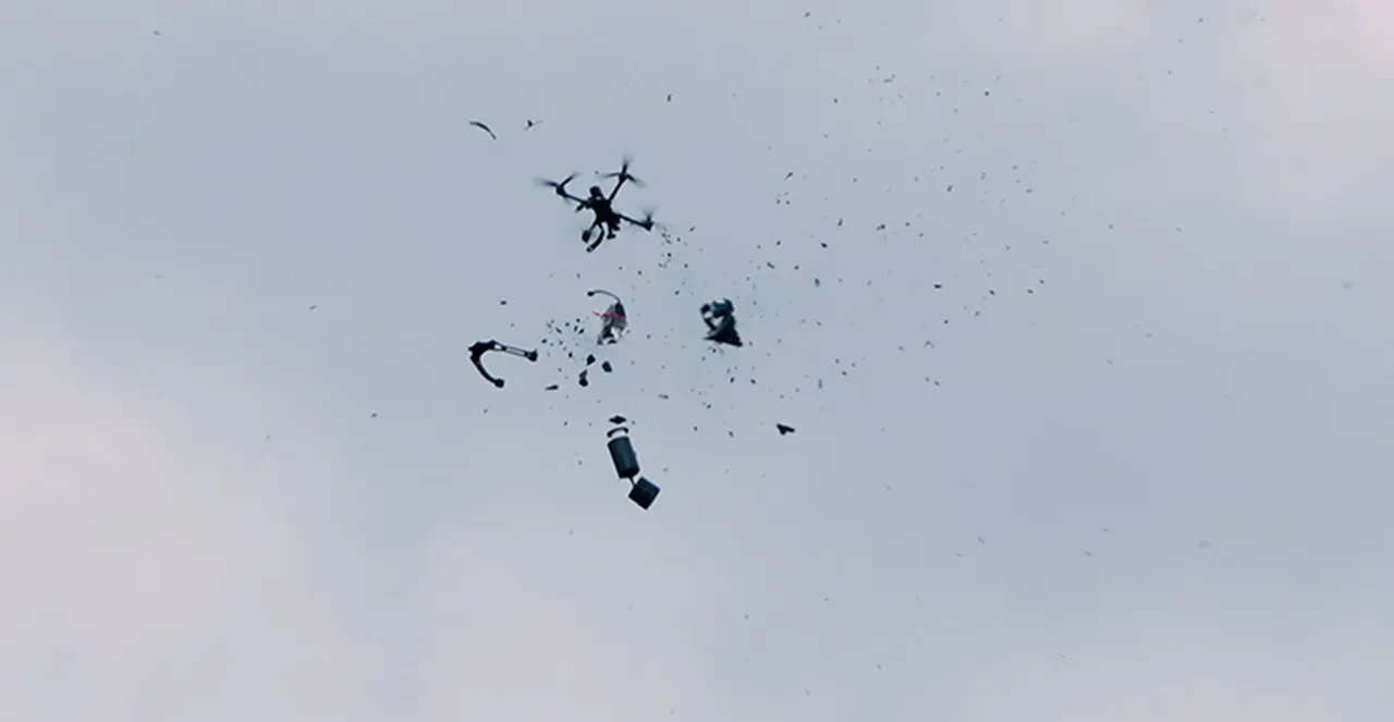 Türk mühendislerden "dron tehdidine" çözüm: Dakikada 3000 mermi yağdırıyor