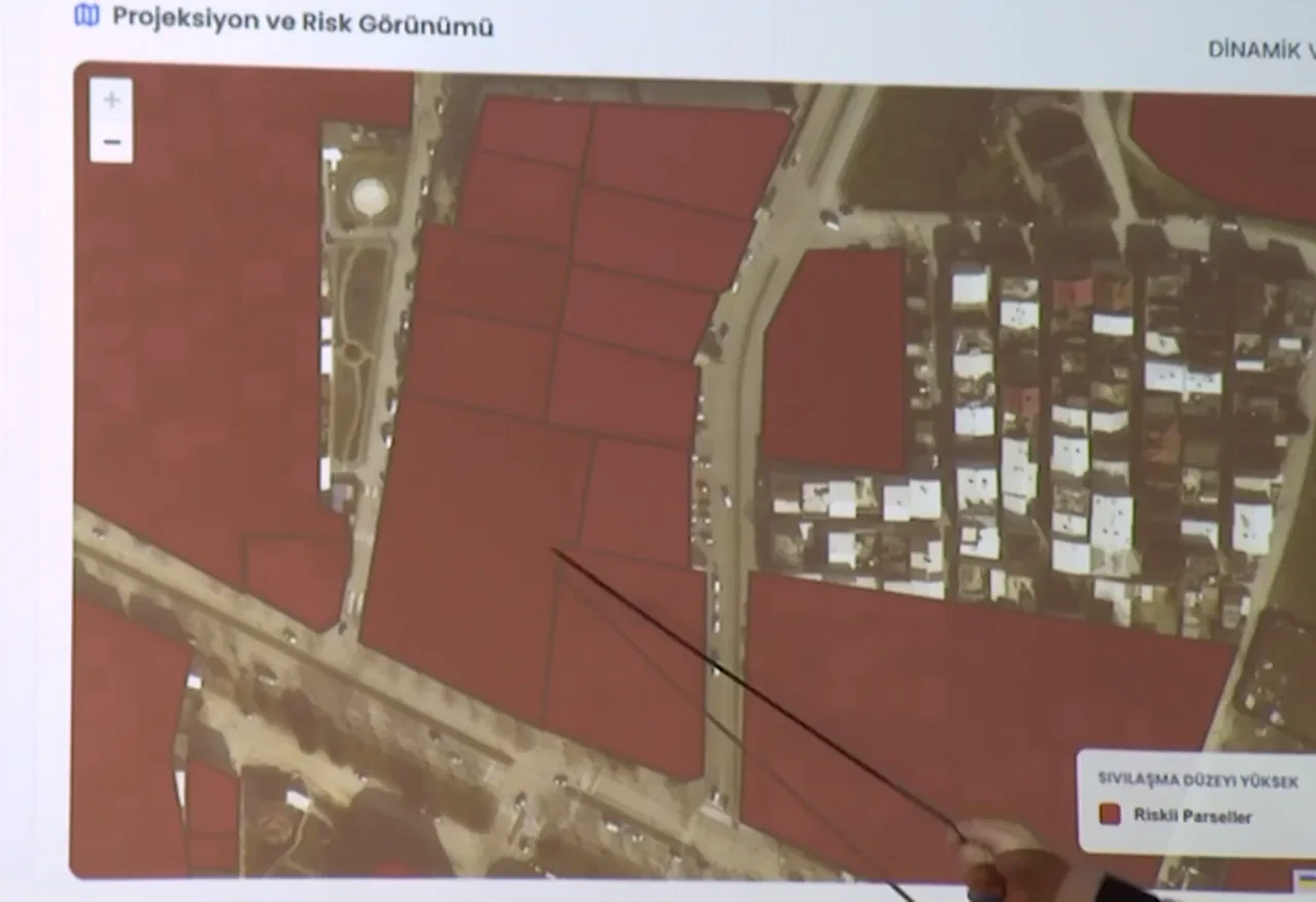 Türkiye'de ilk ve ücretsiz! Deprem anında bütün bilgileri geçecek: Tek tuşla risk öğrenilecek