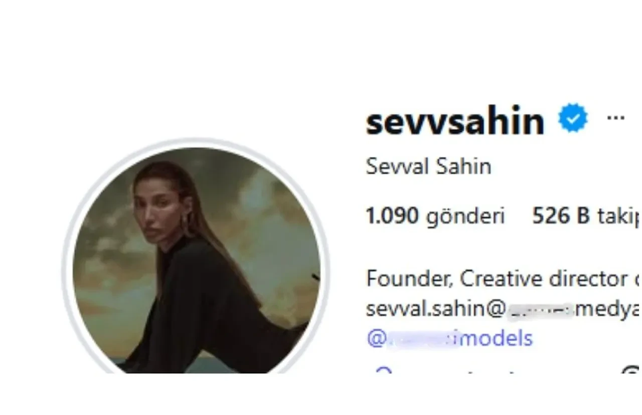 “Ülkeme döneceğim.” diyen Şevval Şahin'in Londra'da modellik ajansı ile anlaştığı ortaya çıktı