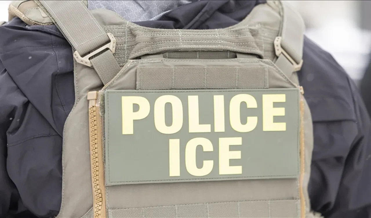 ABD'yi ayağa kaldıran skandal! ICE ajanları 5 yaşındaki çocuğu kukla gibi kullanıp gözaltına aldı