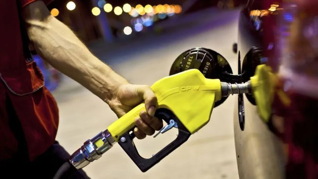 Araç sahipleri dikkat! Motorine peş peşe zam geldi: İşte 23 Ocak 2026 akaryakıt fiyatları