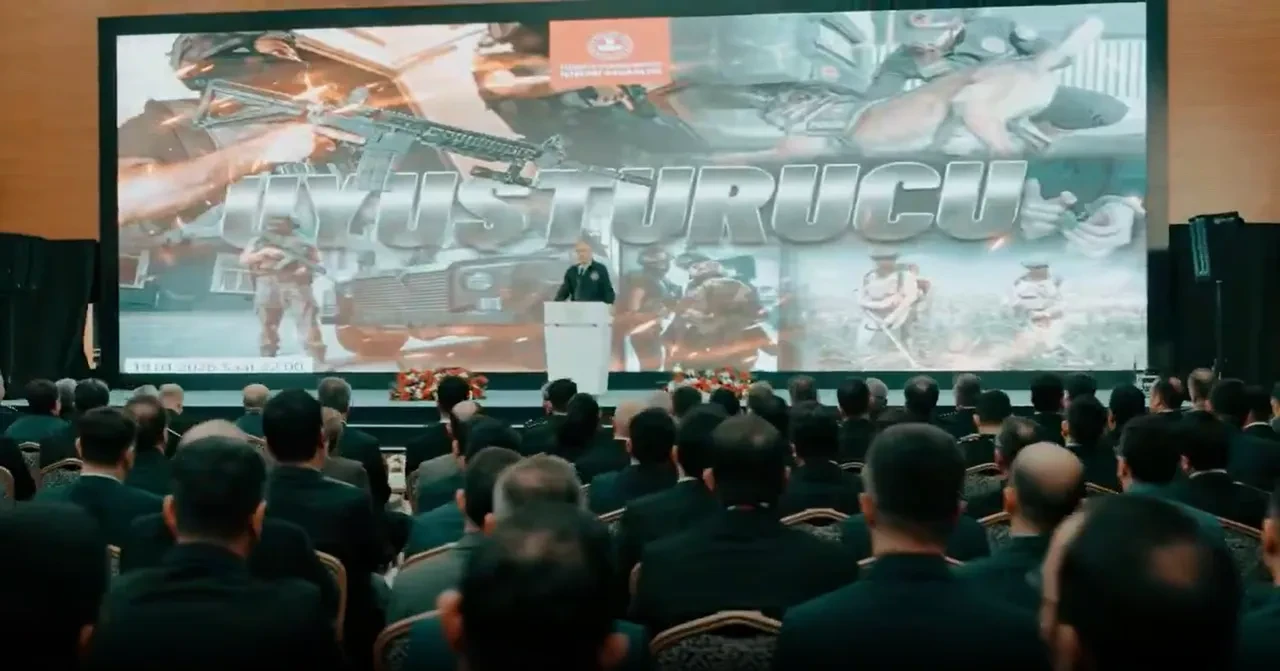 Bakan Yerlikaya 2026 uyuşturucuyla mücadele hedeflerini açıkladı: "Zinciri kırıyoruz"