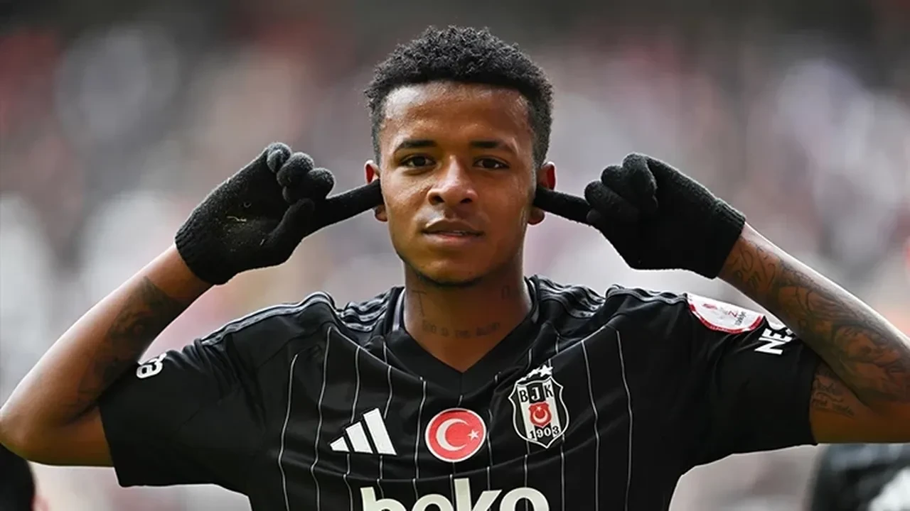 Beşiktaş'ta dev transfer operasyonu! Ayrılanlarla kasa doluyor: 2.3 milyar TL’lik kazanç