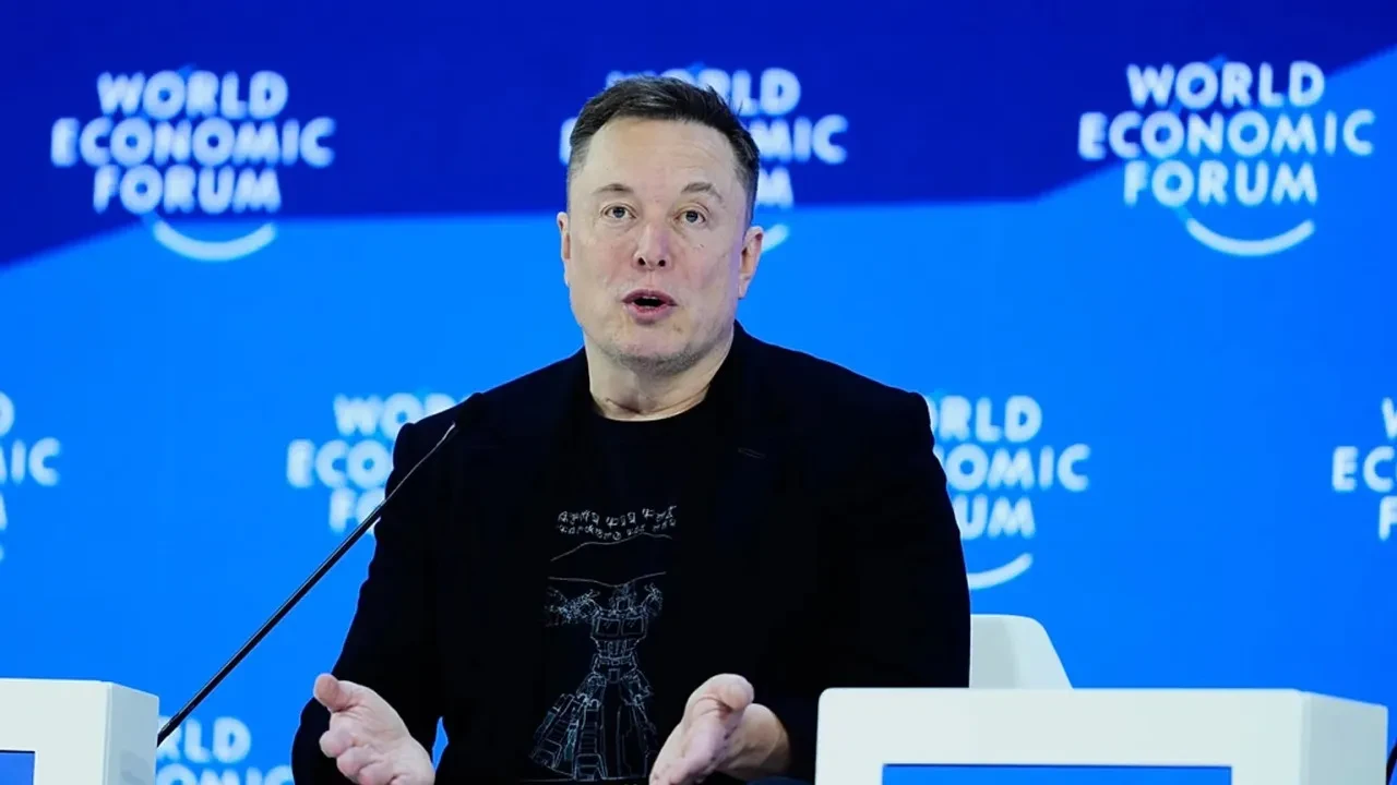 Davos sahnesi Elon Musk’ta: Her söylediği ayrı tartışılacak