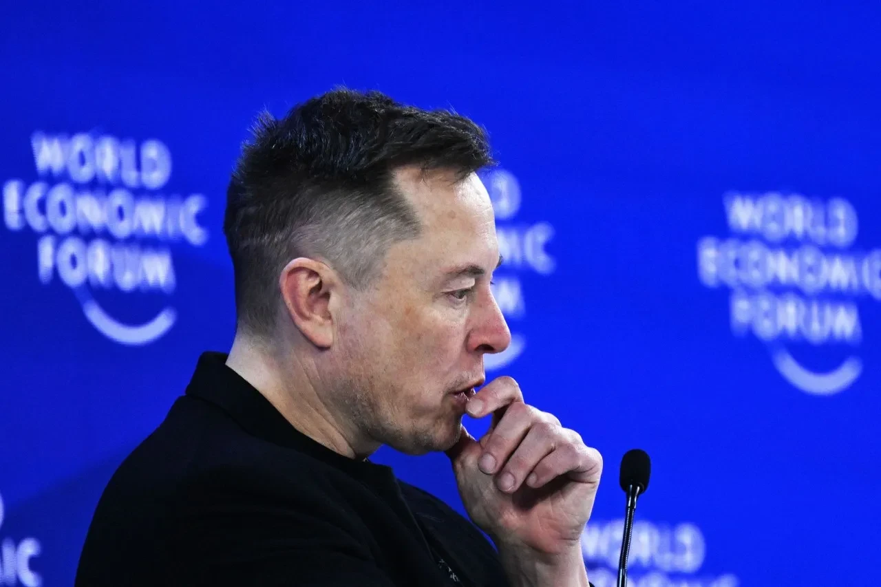 Davos sahnesi Elon Musk’ta: Her söylediği ayrı tartışılacak