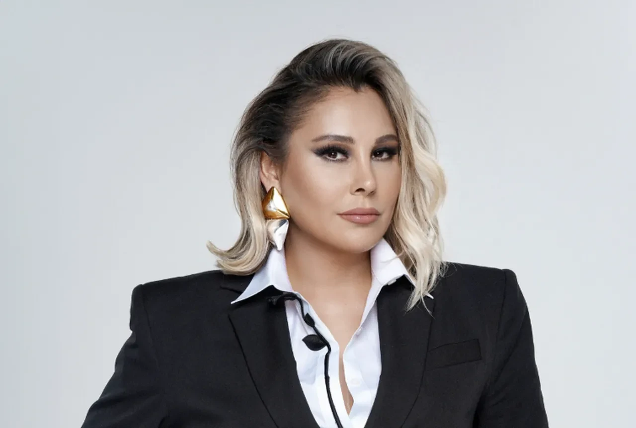 Funda Arar, Demet Akalın'a hak verdi 