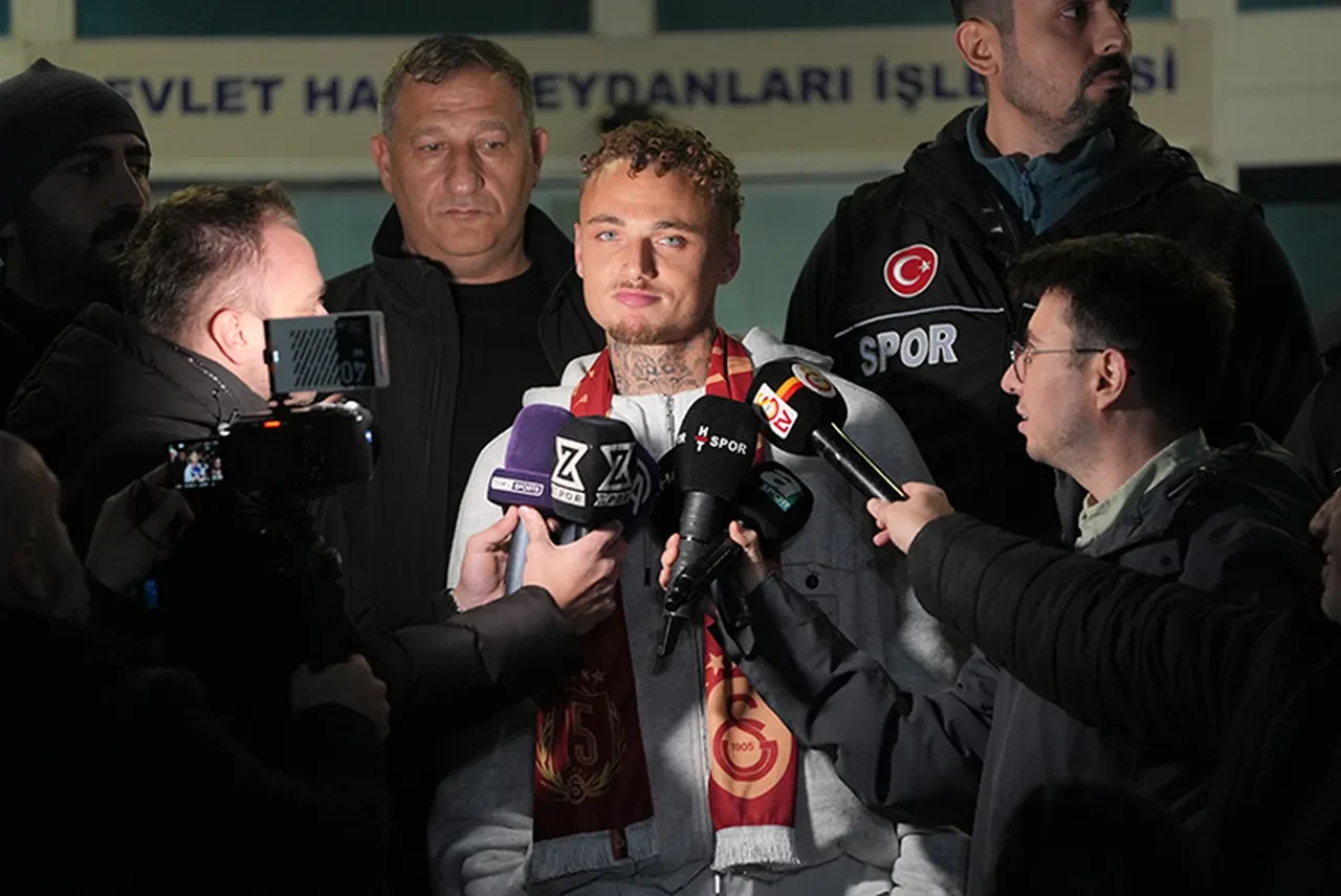 Galatasaray'da transfer çılgınlığı! Noa Lang'dan sonra bir dünya yıldızı daha yolda