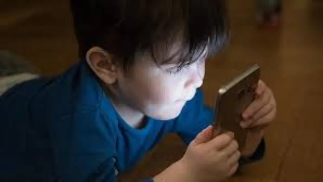 İstemediğiniz halde 'Evet' demekten yoruldunuz mu? 'Hayır' diyememenin altındaki çocukluk şifresi