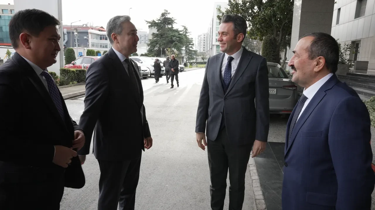 Kazakistan'dan İhlas Medya'ya üst düzey ziyaret!