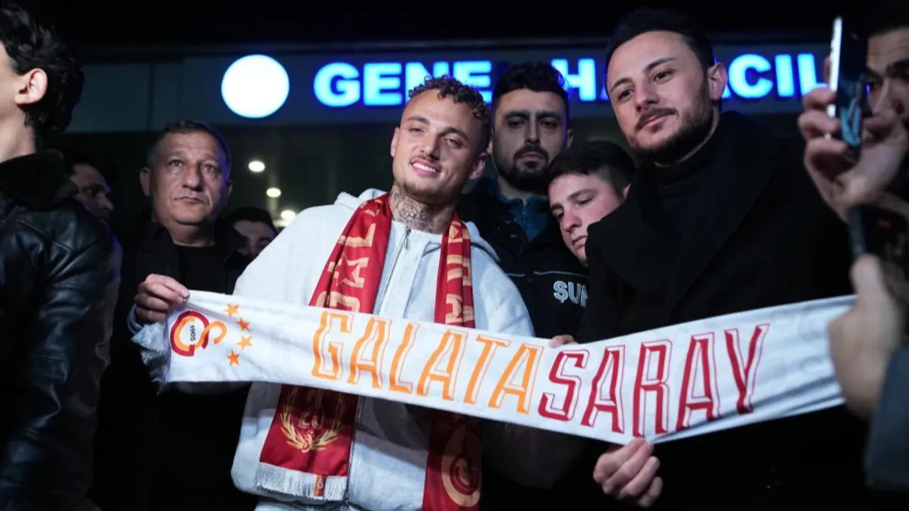 Son dakika | Galatasaray'ın yeni transferi Noa Lang İstanbul'da