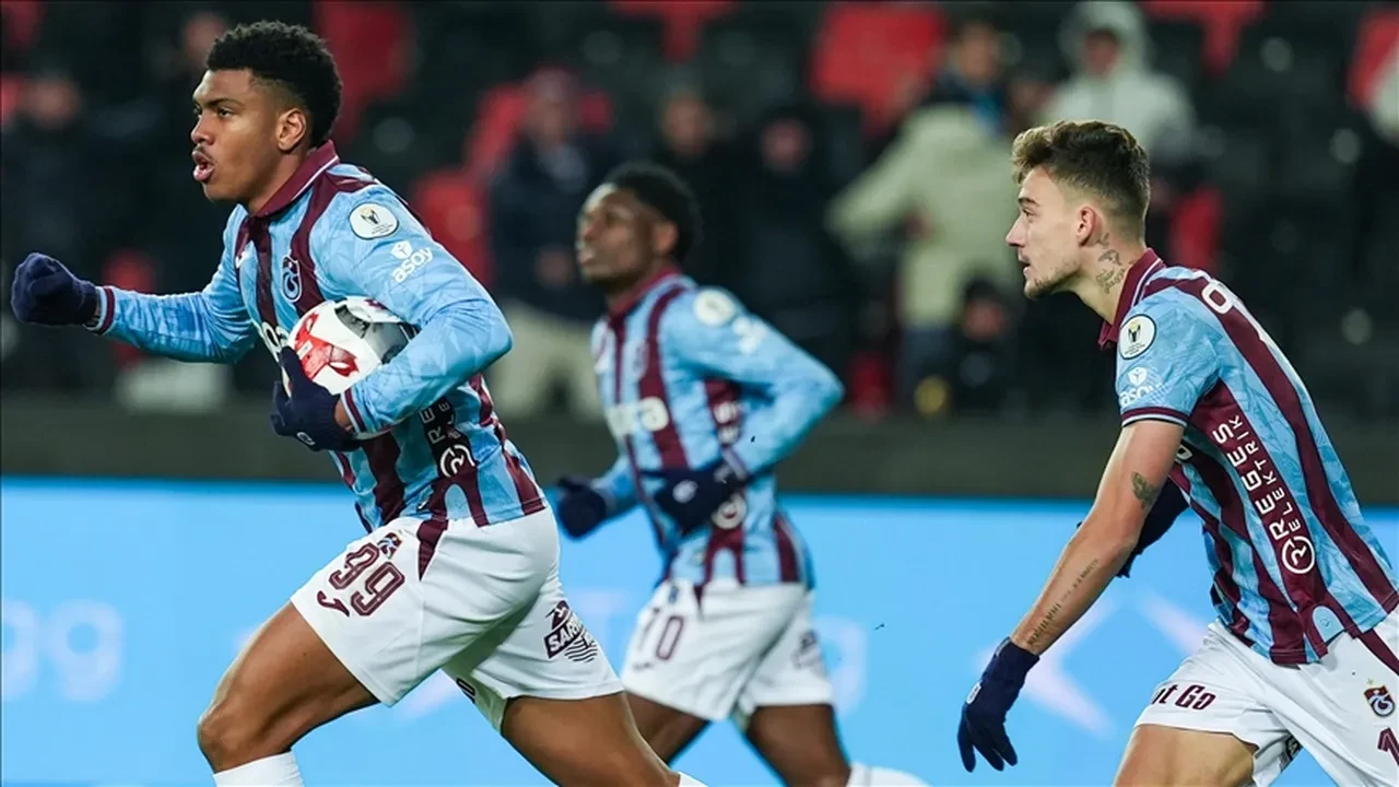 Trabzonspor Kasımpaşa CANLI nereden izlenir? Maç kadrosu açıklandı