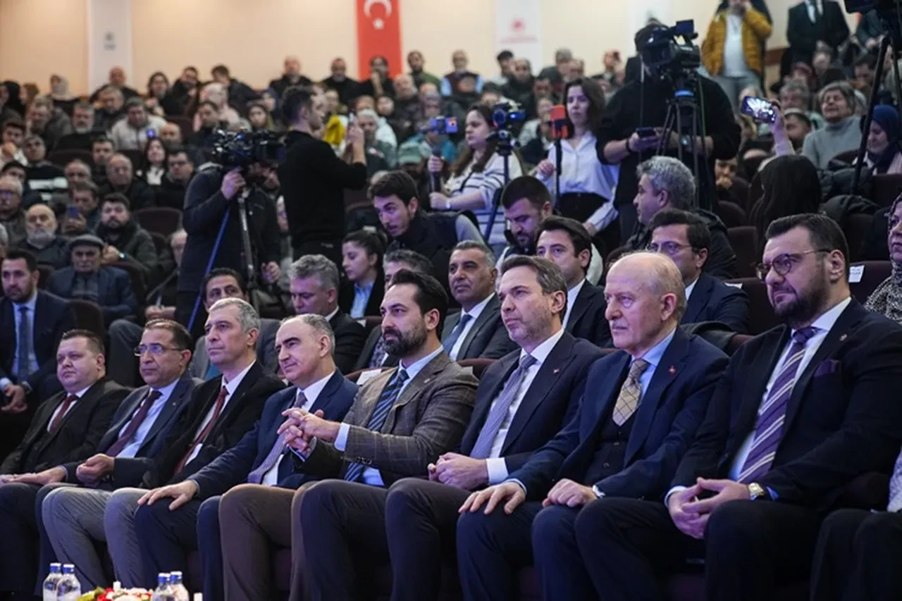 Yerli doğal gazımızda kapasite 2 katına çıkıyor! Bakan Bayraktar 2026 tarihini işaret etti