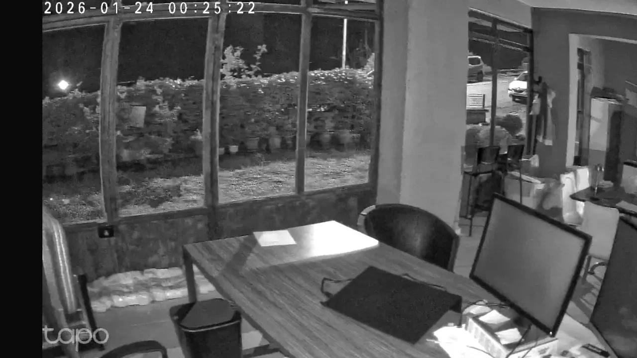 Balıkesir’deki deprem Bursa'dan böyle hissedildi: O anlar kamerada 