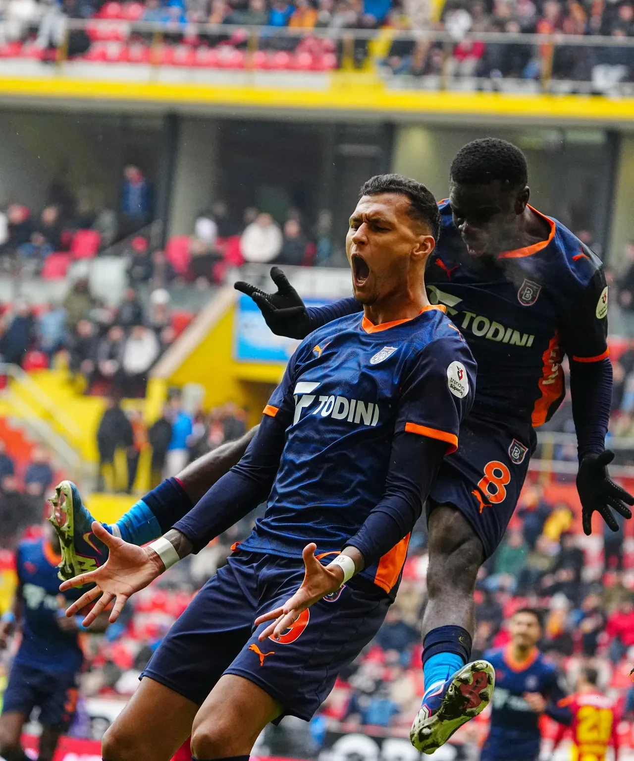 Başakşehir'de Nuri Şahin dokunuşu: 6 maçta 16 puan oldu!