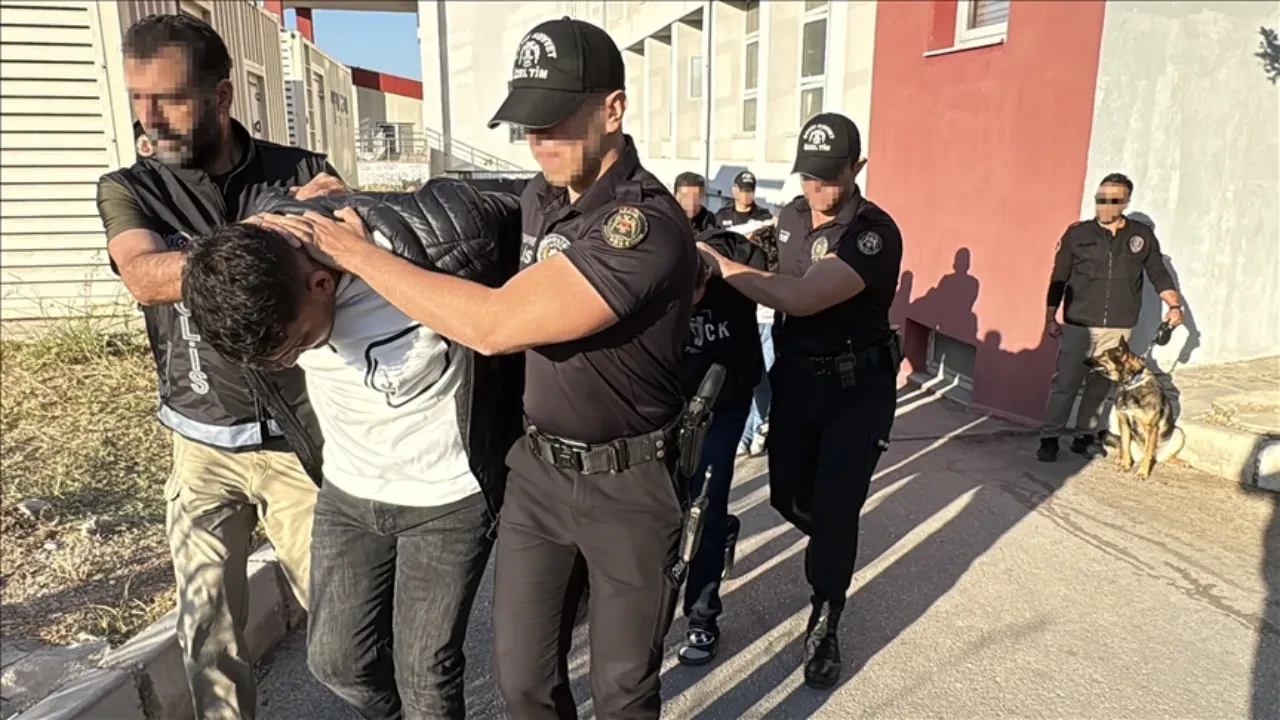 Bayğaralar suç örgütüne operasyon! Bakan Yerlikaya duyurdu: Gözaltılar var