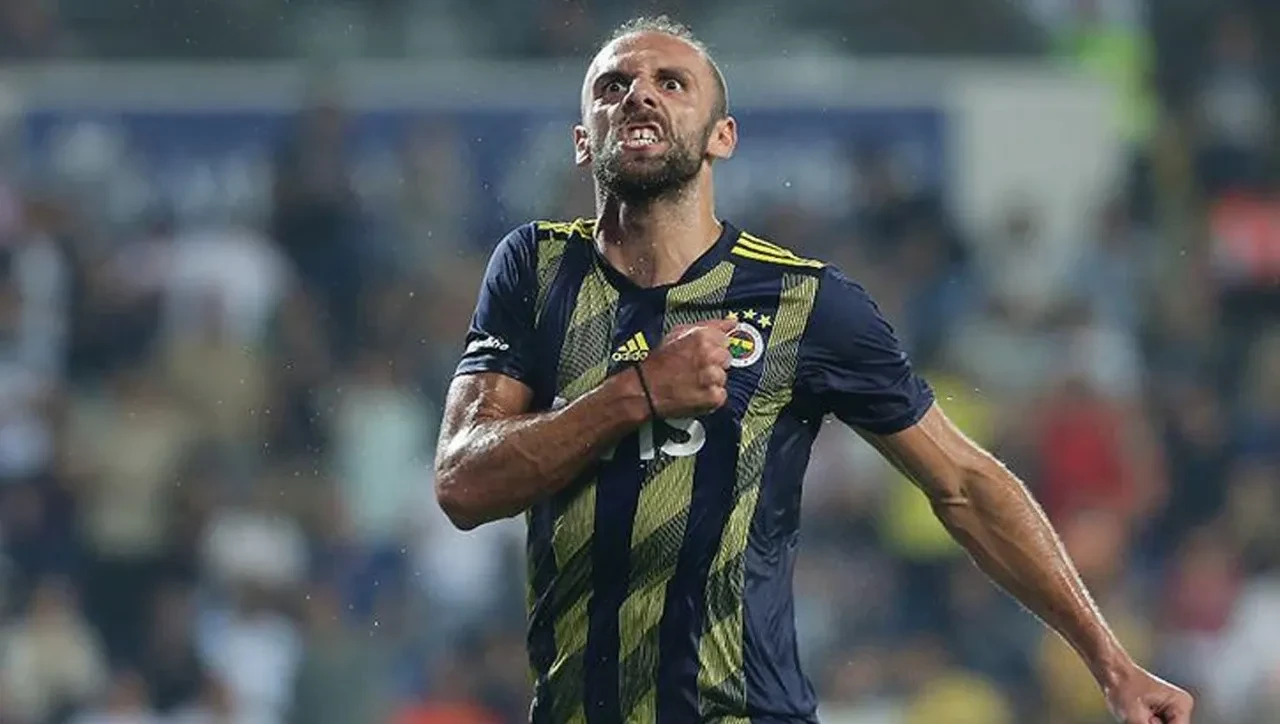 Fenerbahçe forvet transferini bitiyor! Yönetim düğmeye bastı: 40 milyonluk golcü geliyor!