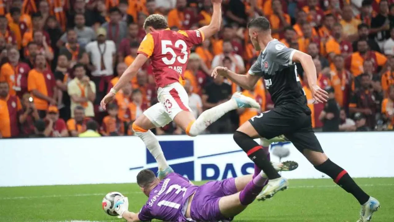 Galatasaray Fatih Karagümrük deplasmanında | SÜPER LİG CANLI MAÇ ANLATIMI