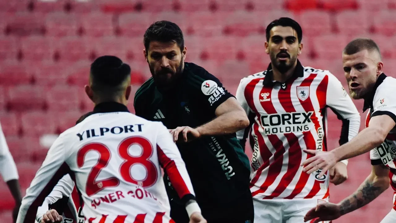 Samsunspor ve Kocaelispor puanları paylaştı!