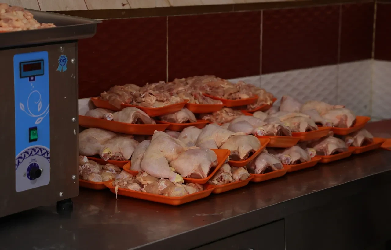 Tavuk zehirlenmeleri sonrası fiyatlar sabitlendi: Ramazan ayını işaret ettiler