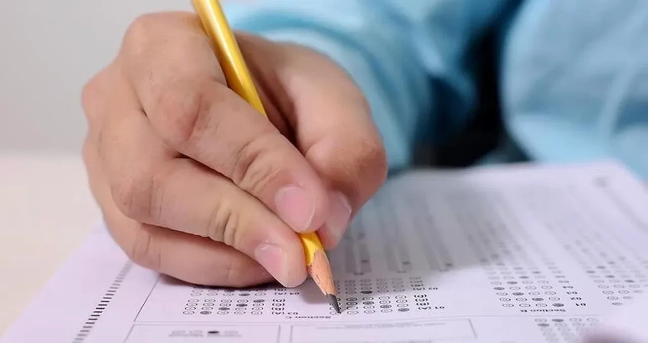 AÖF Bahar Dönemi kayıt ve kayıt yenileme ne zaman nasıl yapılır?