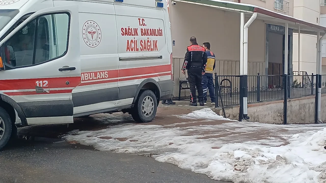 Duş aldıktan sonra fenalaştı! 17 yaşındaki çocuk hayatını kaybetti