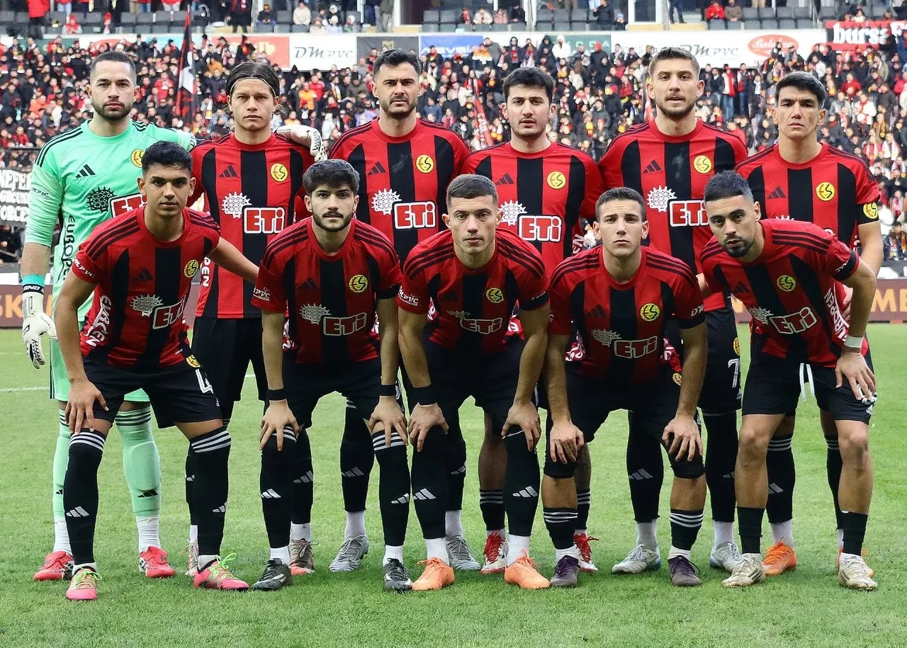 Eskişehirspor maçı bugün saat kaçta, hangi kanalda? Nazillispor ile TFF 3. Lig 4. Grup'ta mücadele edecek