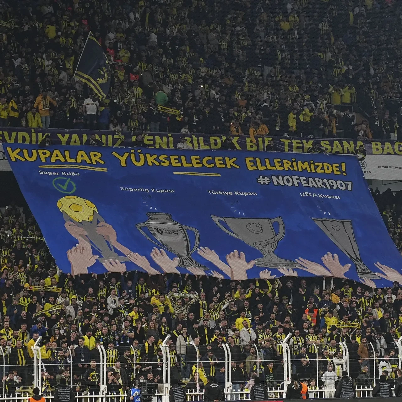 Fenerbahçe-Göztepe maçında gollü beraberlik: Kadıköy'de puanlar paylaşıldı!