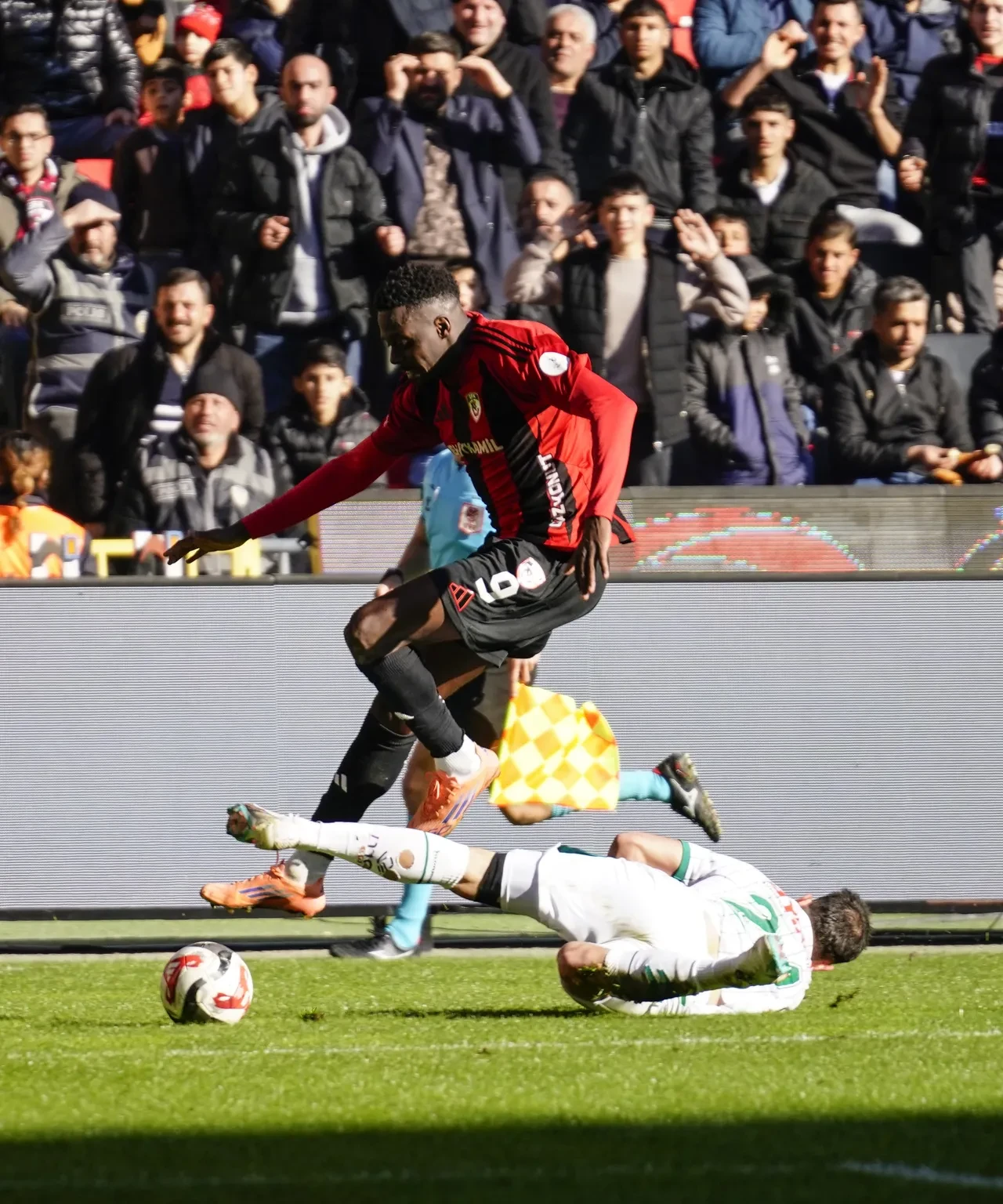 Gaziantep FK'nın Trendyol Süper Lig'deki galibiyet hasreti devam ediyor!