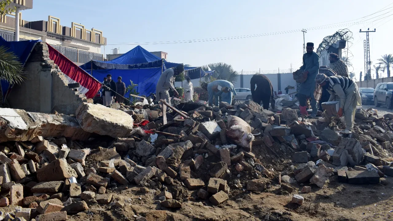 Pakistan'da düğüne intihar saldırısı! Bilanço ağırlaşıyor