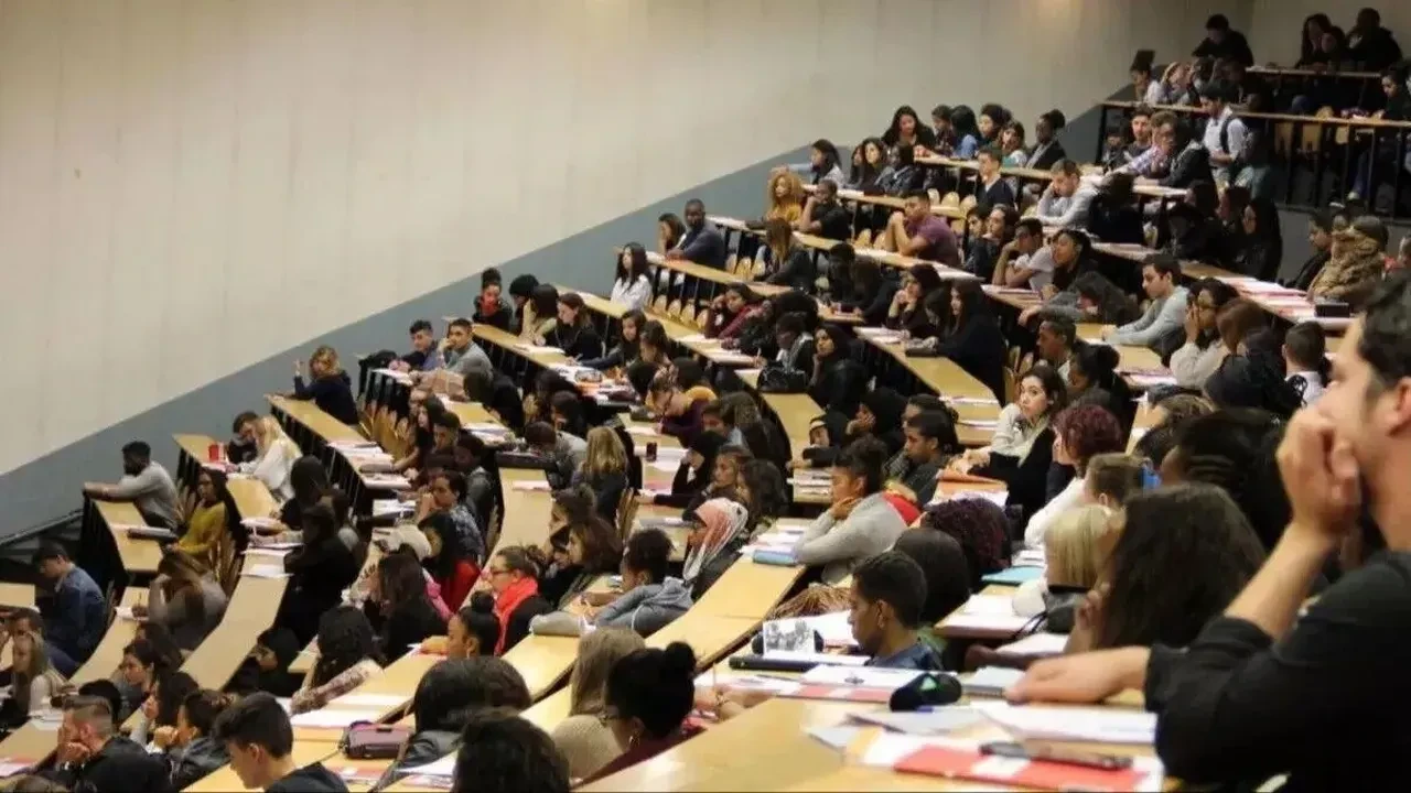 Üniversite öğrencilerine af gelecek mi şartları neler kimler faydalanacak?