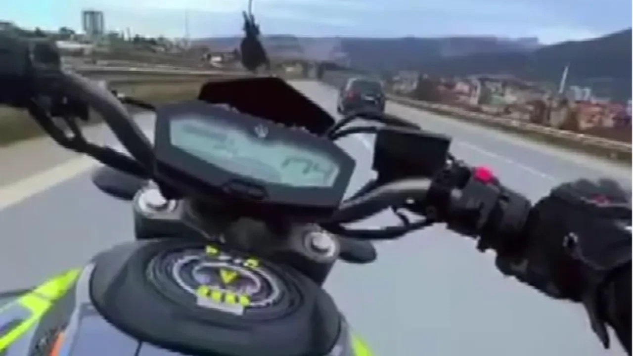 174 kilometre hızla ölüme meydan okudu! Sağ salim durunca cezayı yedi 