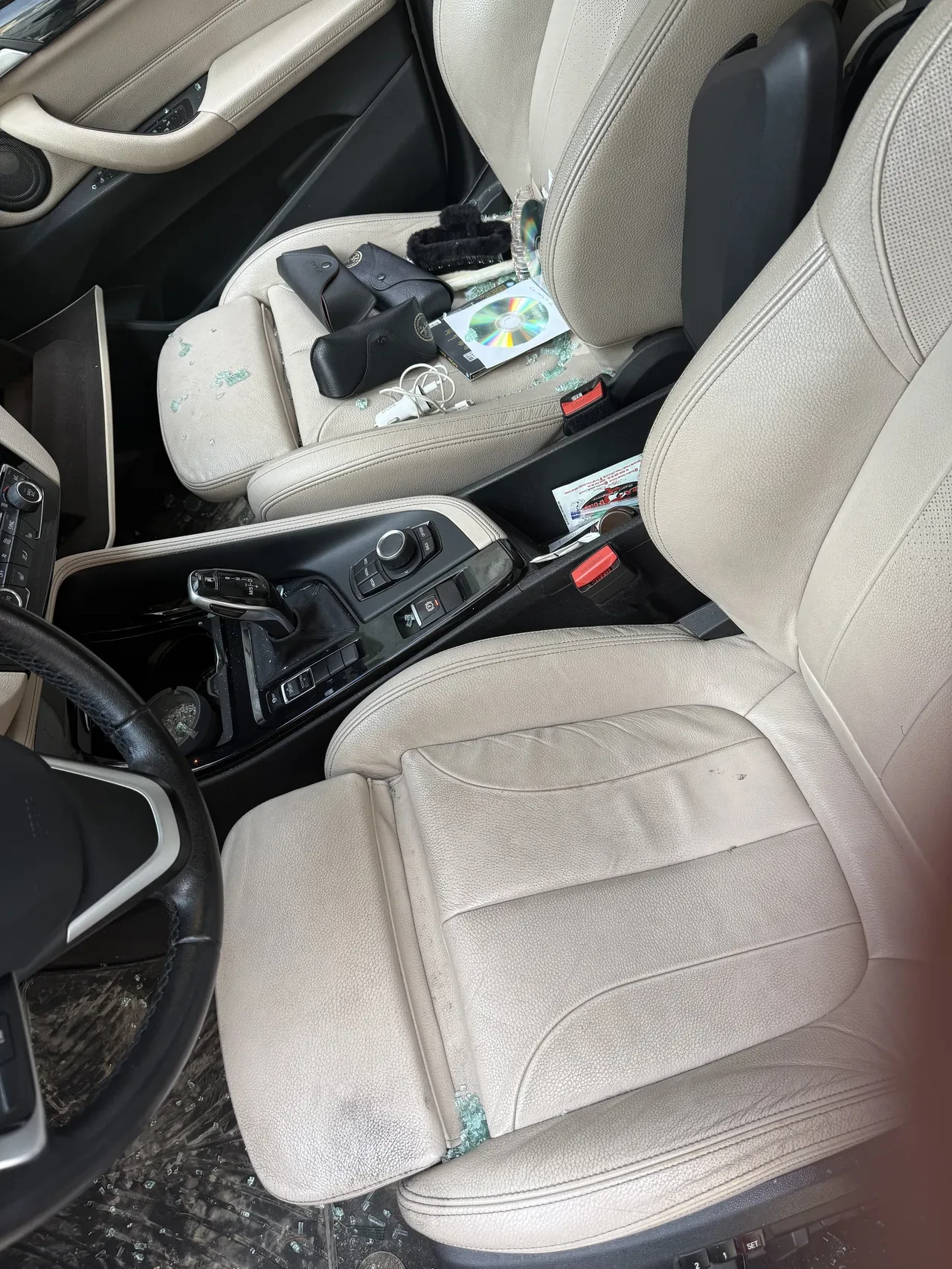 Eskişehir'de organize hırsızlık! Aynı sokaktaki 5 aracı hedef aldılar