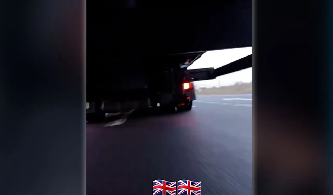 Göçmenin kamyonun altında tehlikeli yolculuğu! İngiltere'ye gizlice girdiği anları kaydetti