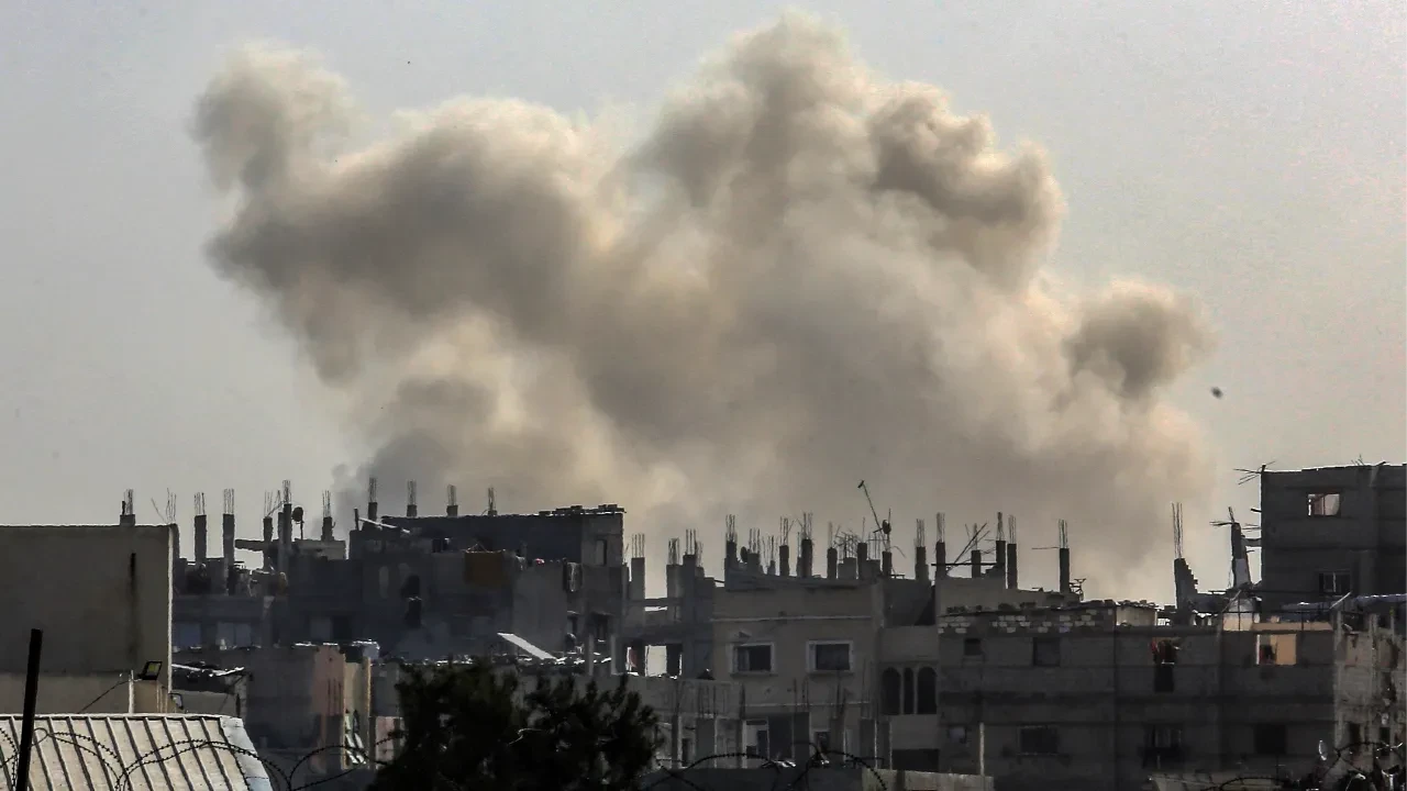 İşgalci İsrail ordusu katliamlarına devam ediyor! Gazze'de can kaybı 71 bin 660'a yükseldi