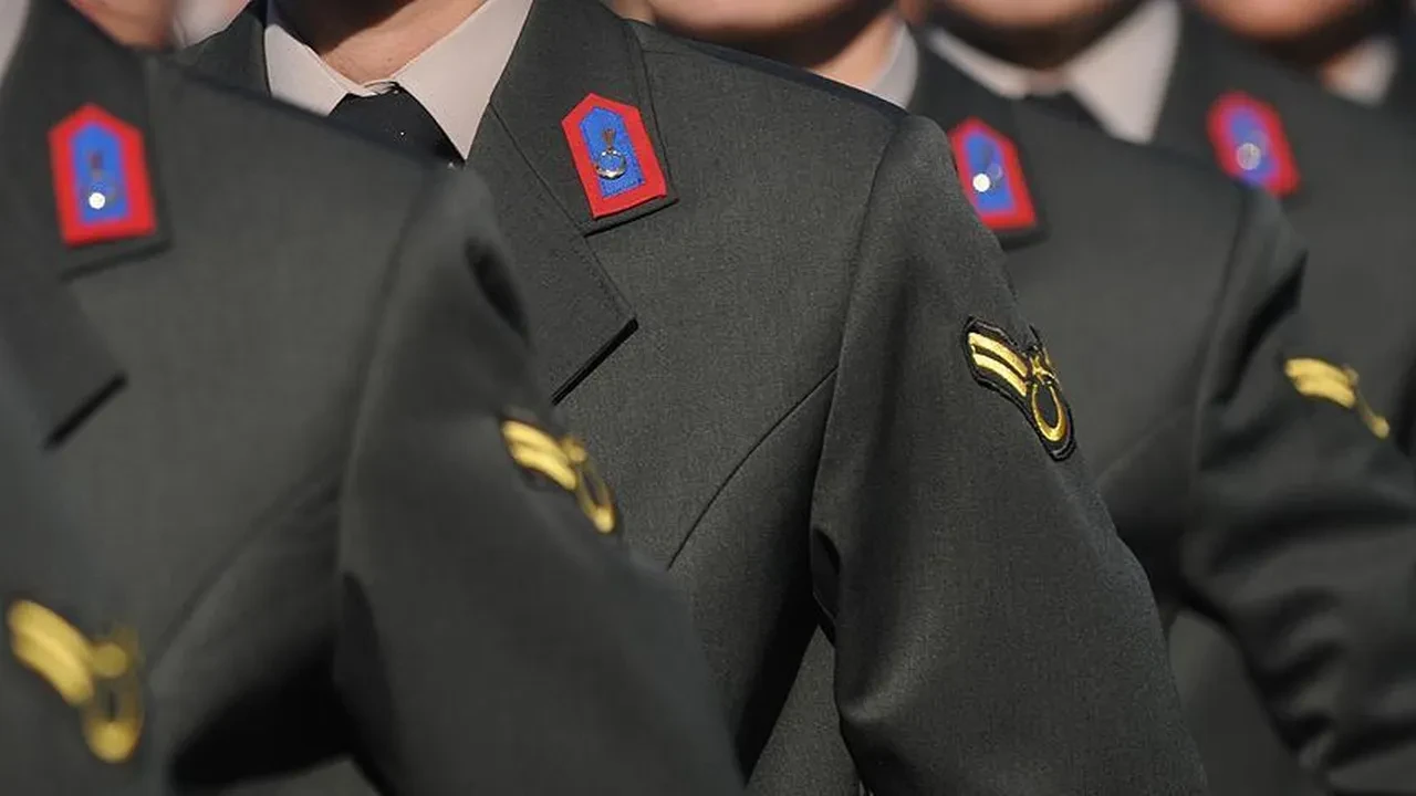 Jandarma personel alımı başvuru ekranı 2026! Jandarma 3395 askeri personel alımı başvuruları ne zaman? İşte şartları ve kadro dağılımı